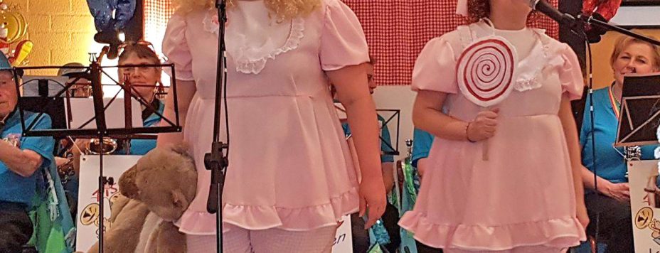 Monique van de Ven, Mireille Susetyo - Marvilde Toneel Veldhoven